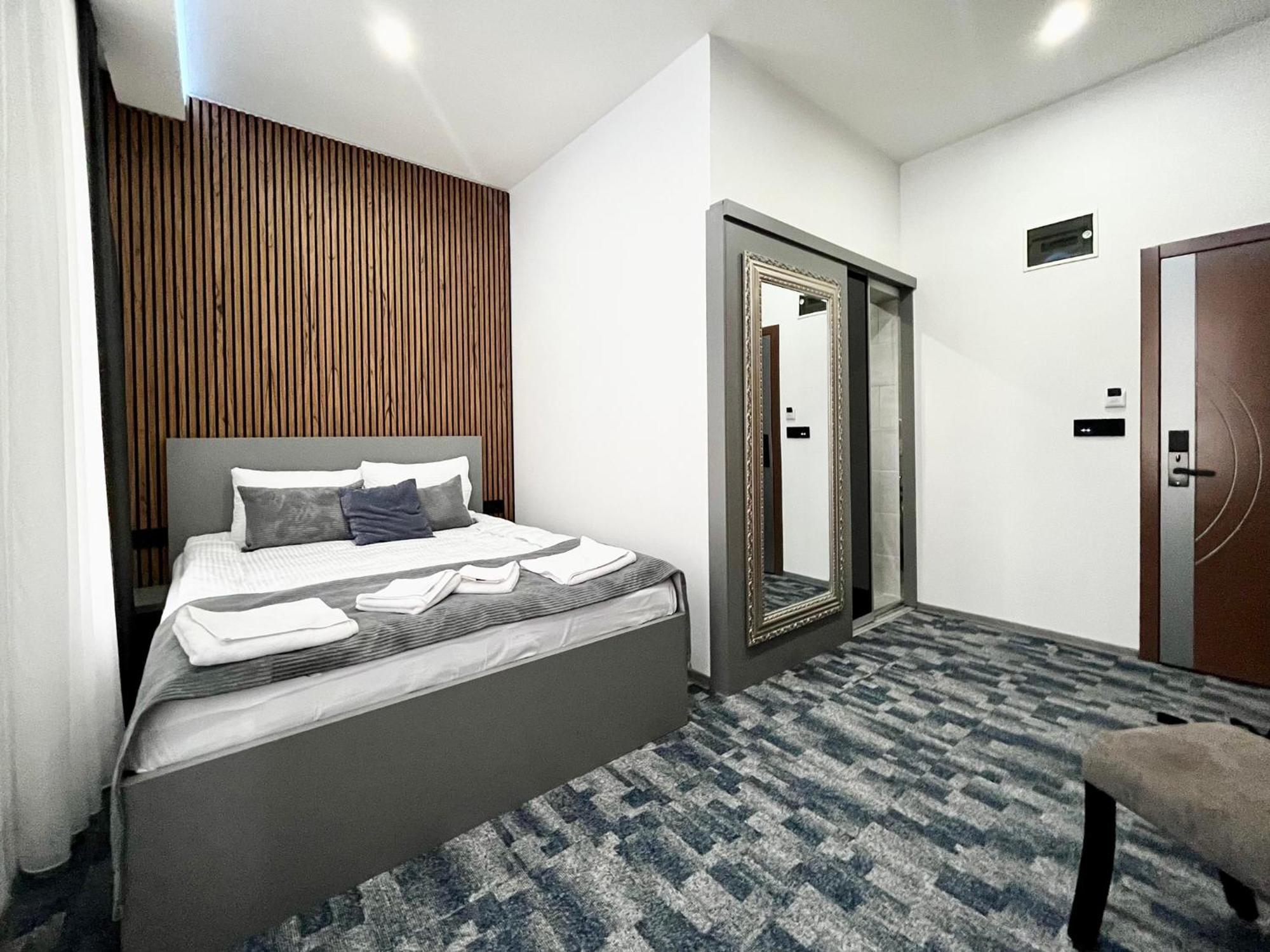 Residence Inn Orijent SJJ Eksteriør billede