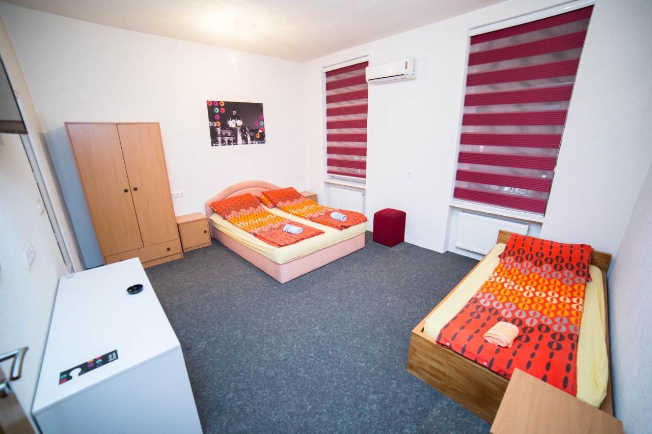 Residence Inn Orijent SJJ Eksteriør billede